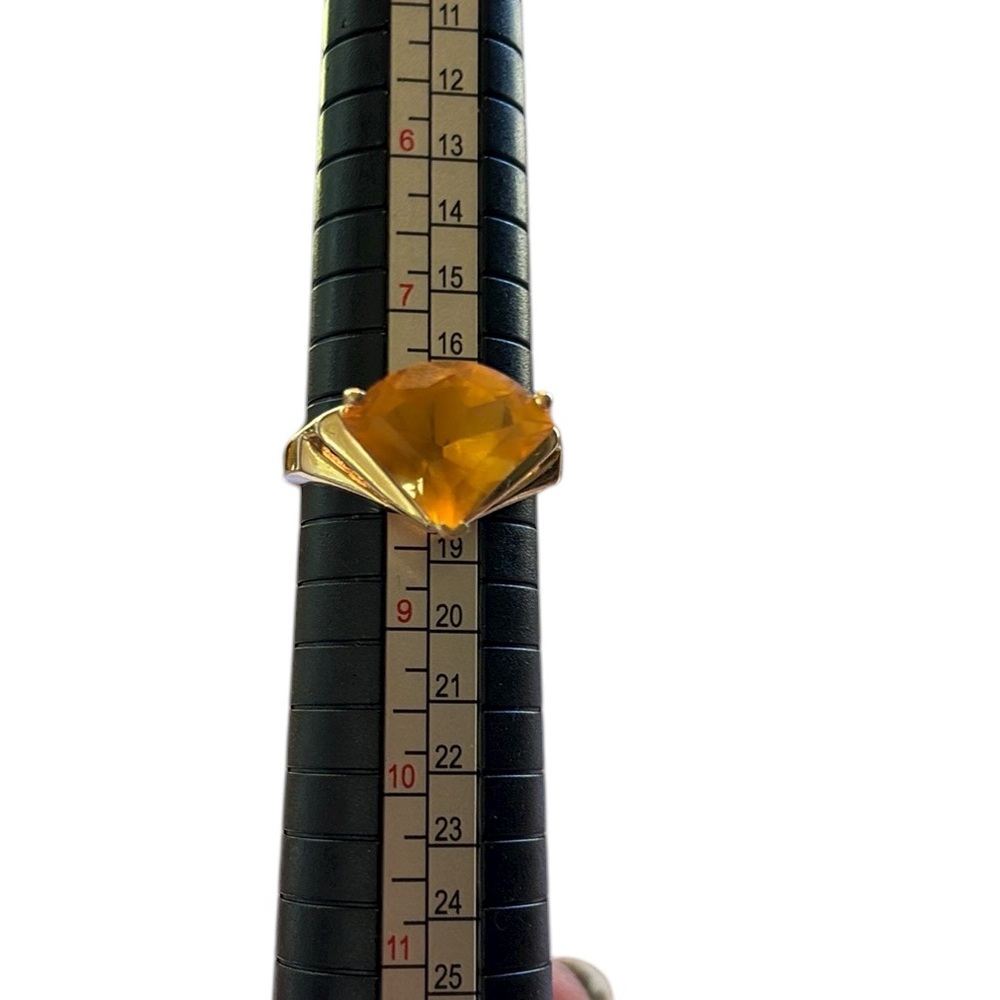 14K Yellow Gold With Citrine Center Stone Size 8 Ring